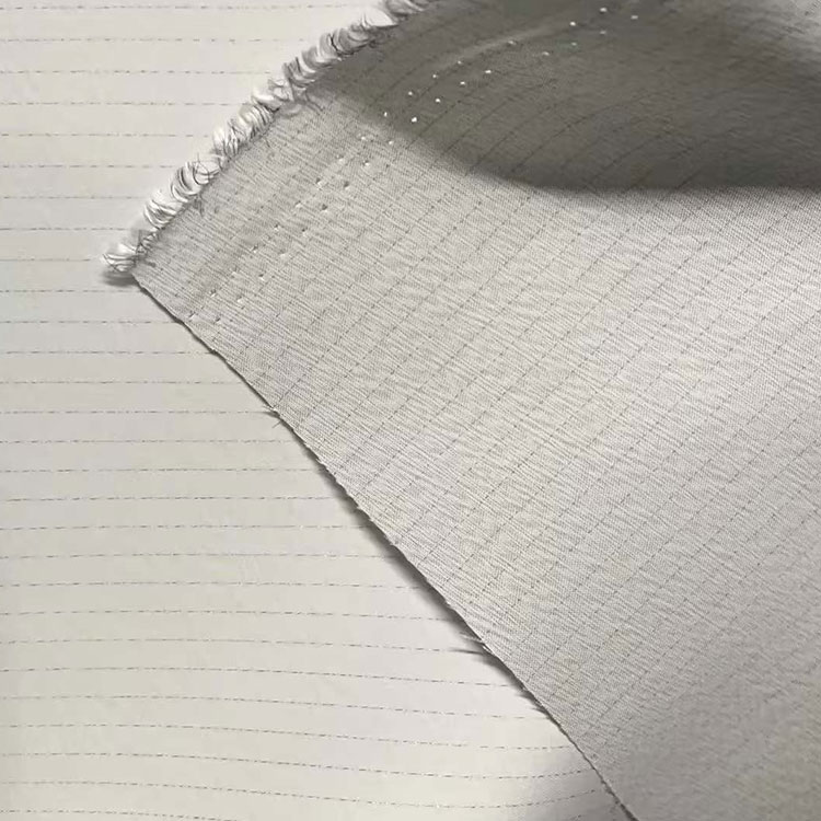 Wat maakt filterdoek essentieel voor industriële filtratie?