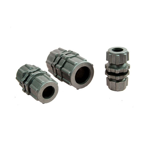 Door muurschotconnector